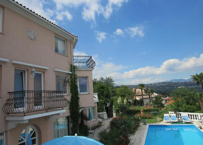 Palme 1 Apartment Opatija