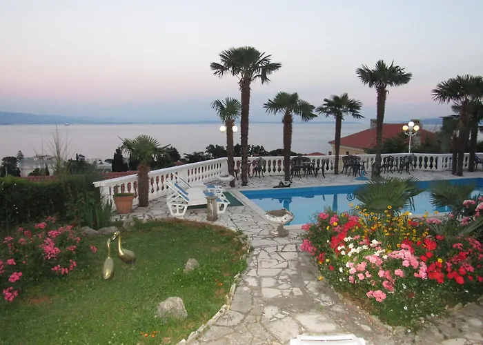 Apartment Palme 1 Opatija