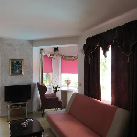 Palme 1 * 奥帕提亚